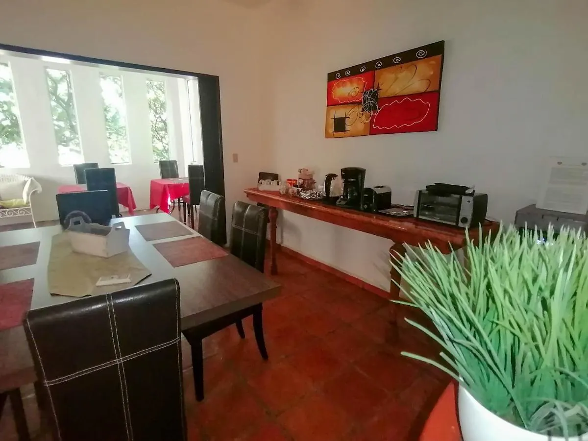 Embarcadero Maya B&B Playa del Carmen 3*,