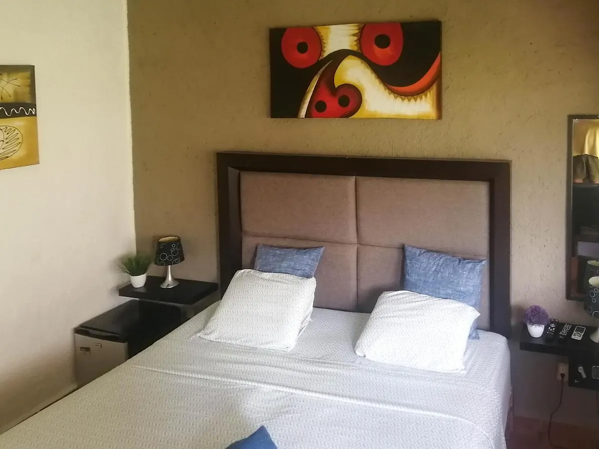 Embarcadero Maya B&B Playa del Carmen